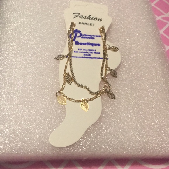 Leaves and Rhinestones Goldtone Ankle Bracelet - Picture 2 of 5